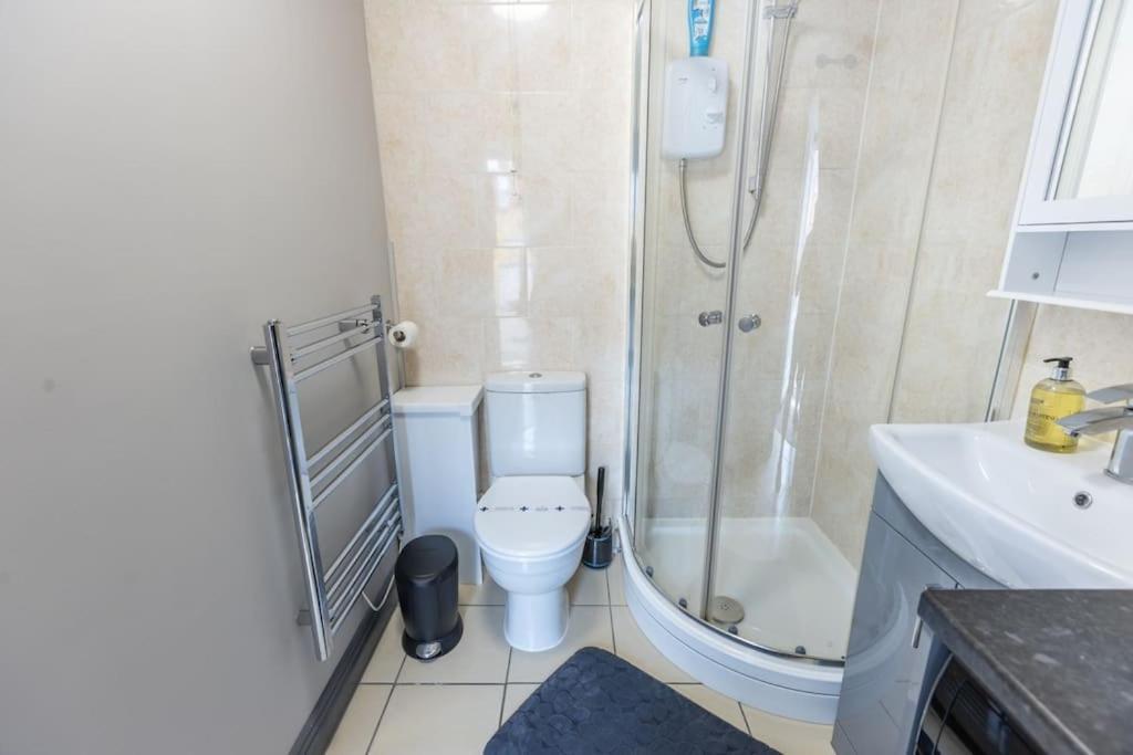 Rugby Coach House, Central Location, 5 Star Rating ภายนอก รูปภาพ