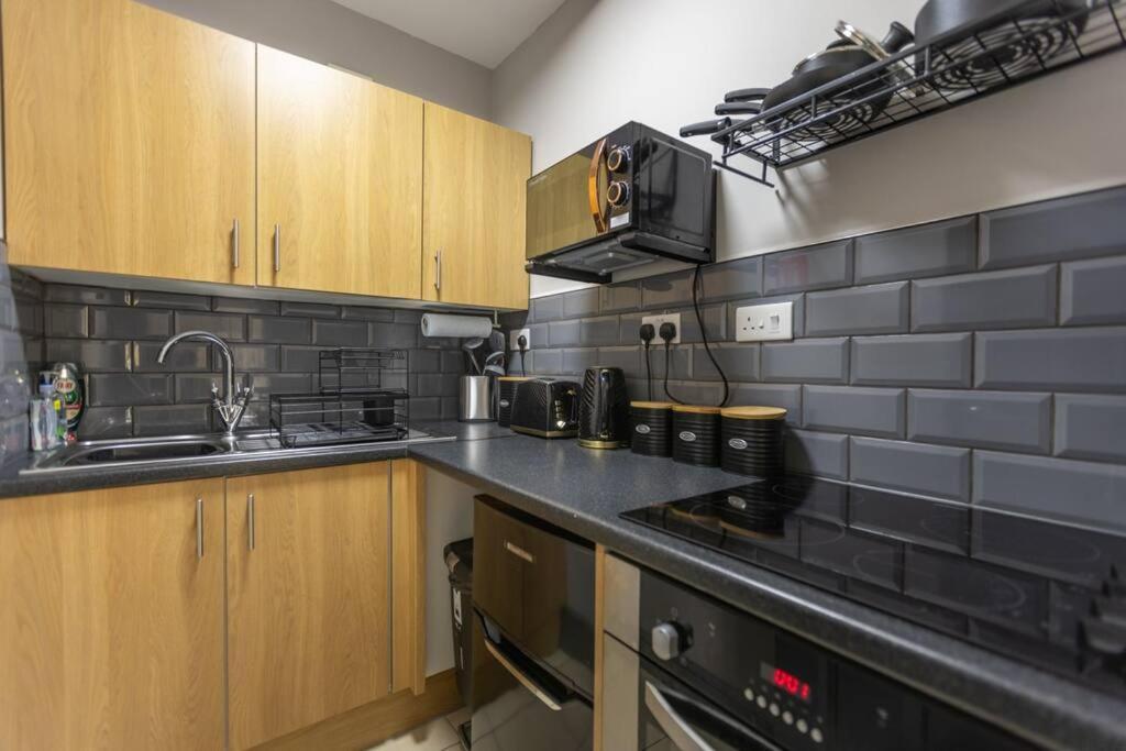 Rugby Coach House, Central Location, 5 Star Rating ภายนอก รูปภาพ
