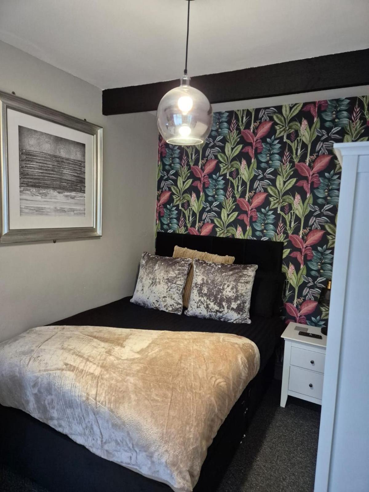 Rugby Coach House, Central Location, 5 Star Rating ภายนอก รูปภาพ