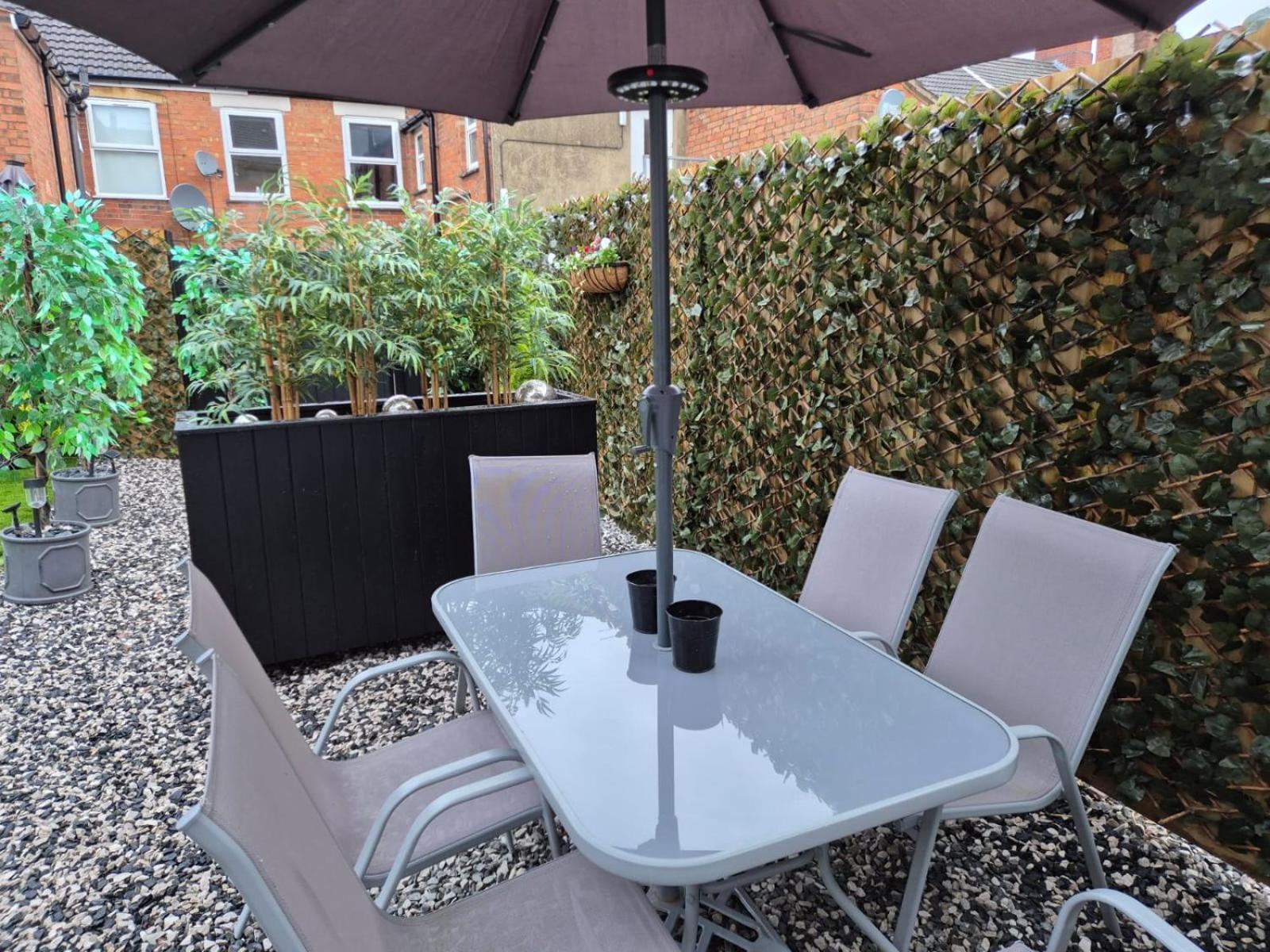 Rugby Coach House, Central Location, 5 Star Rating ภายนอก รูปภาพ